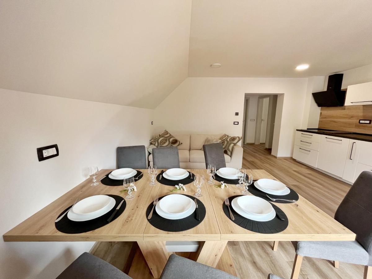 Hisa Grilc Apartment ครานสกา โกรา ภายนอก รูปภาพ